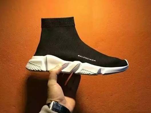 Cocosneakers Balenciaga Speed Trainer Black White (2016)