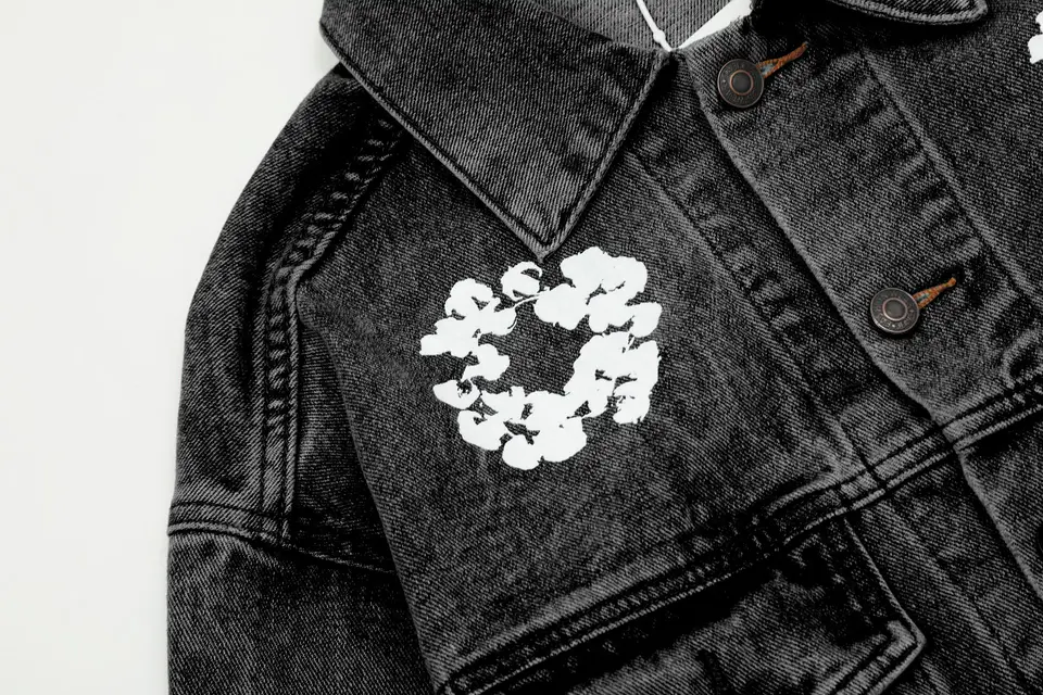 Black cotton wreath flower all over printed streetwear unisex denim jeans jacket