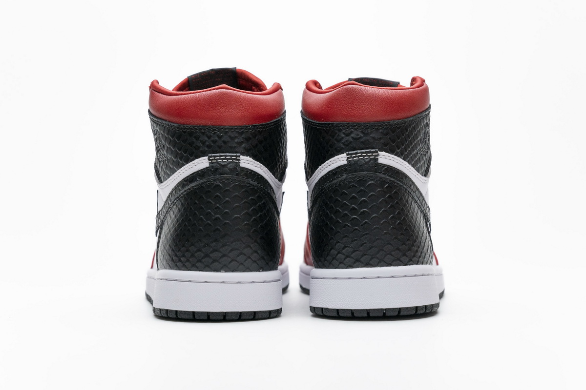 jordan 1 satin snake chicago on feet