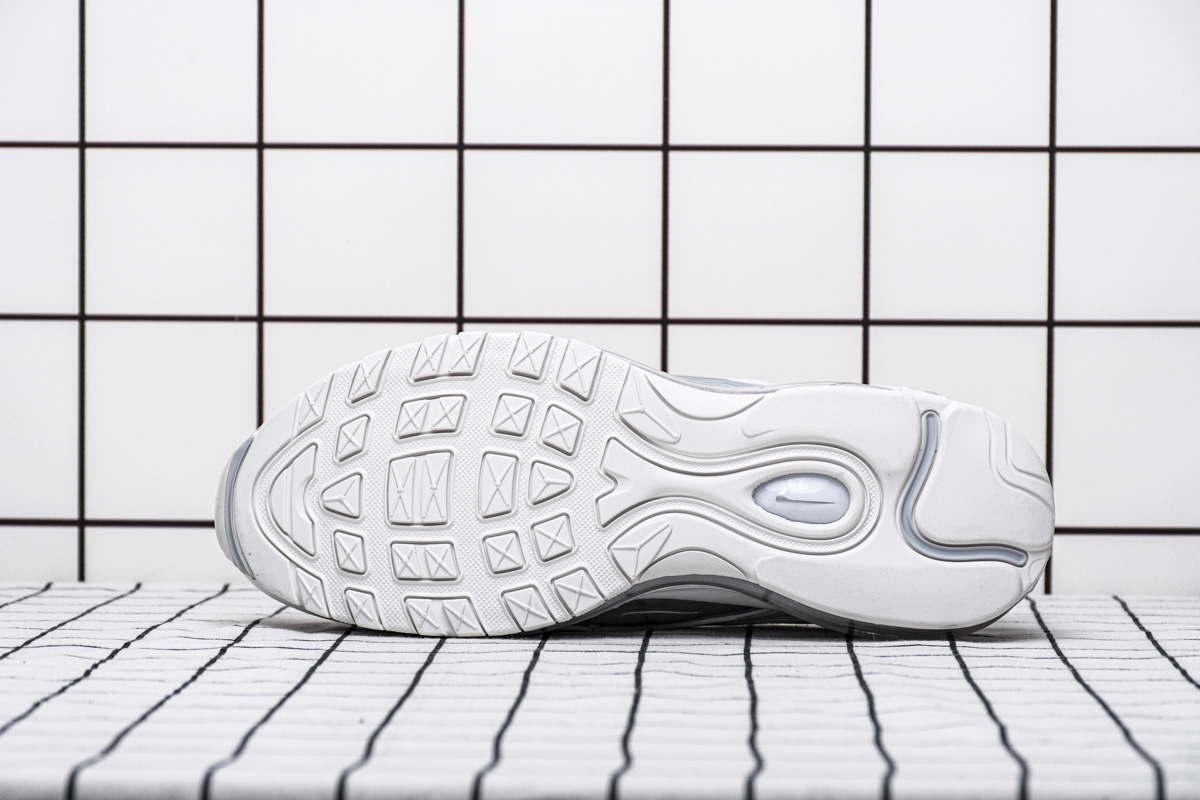 BoostMasterLin Air Max 97 Iridescent White (W), CJ9706-100