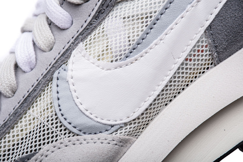 BoostMasterLin LD Waffle sacai Summit White, BV0073-100