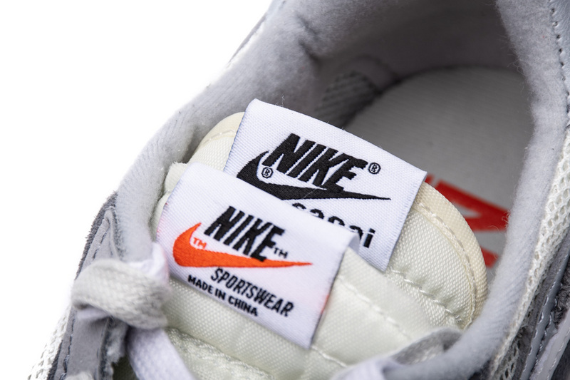 BoostMasterLin LD Waffle sacai Summit White, BV0073-100
