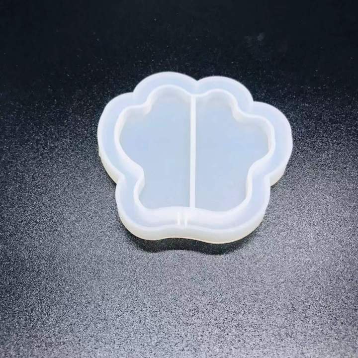 1014  Bear paw  Silicone Resin Mold