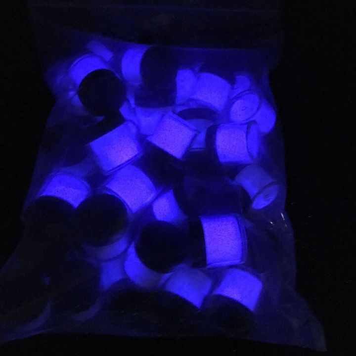 GL04  glow pigment purple  glow in the dark 10 grams in one jar 