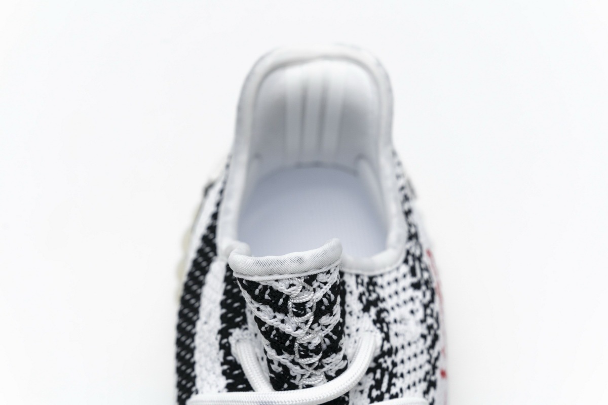 zebra 450 v2 primeknit sneakers