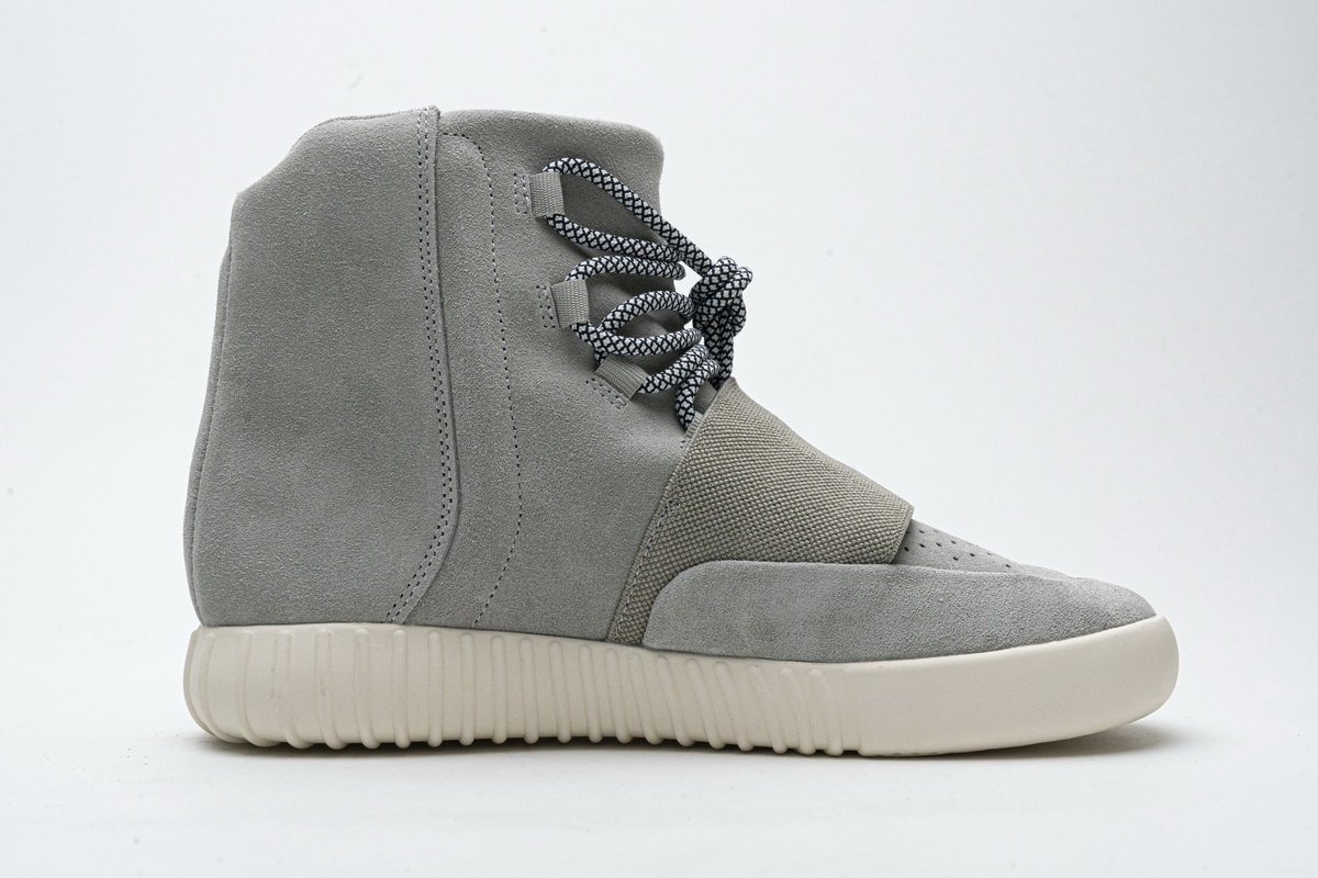 Yeezy Boost 750 OG Light Brown - Tony Shoe