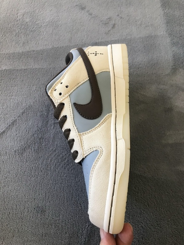 nike dunk low ps5
