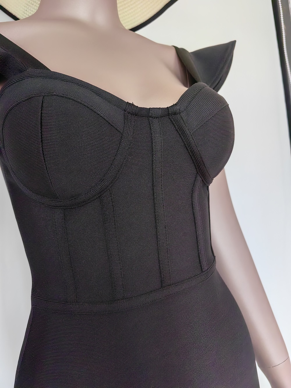 BEAUKEY Sexy Vintage Ruffles Black 2023 Women Bandage Dress XL Bustier Padded Zipper Tight Evening Dress Bodycon Party Vestidos 