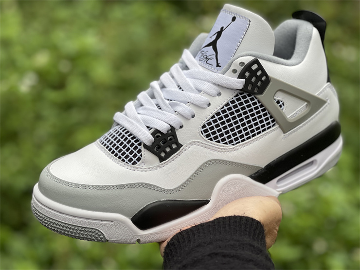 【新品】NIKE AIR JORDAN 4 RETRO CT8527-100 Nike Air Jordan 4 Retro Tech White Oreo Bred 2021 CT8527-100