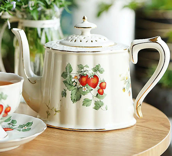 Serve Your Strawberry Cake with a Strawberry Teapot|English Tea Set