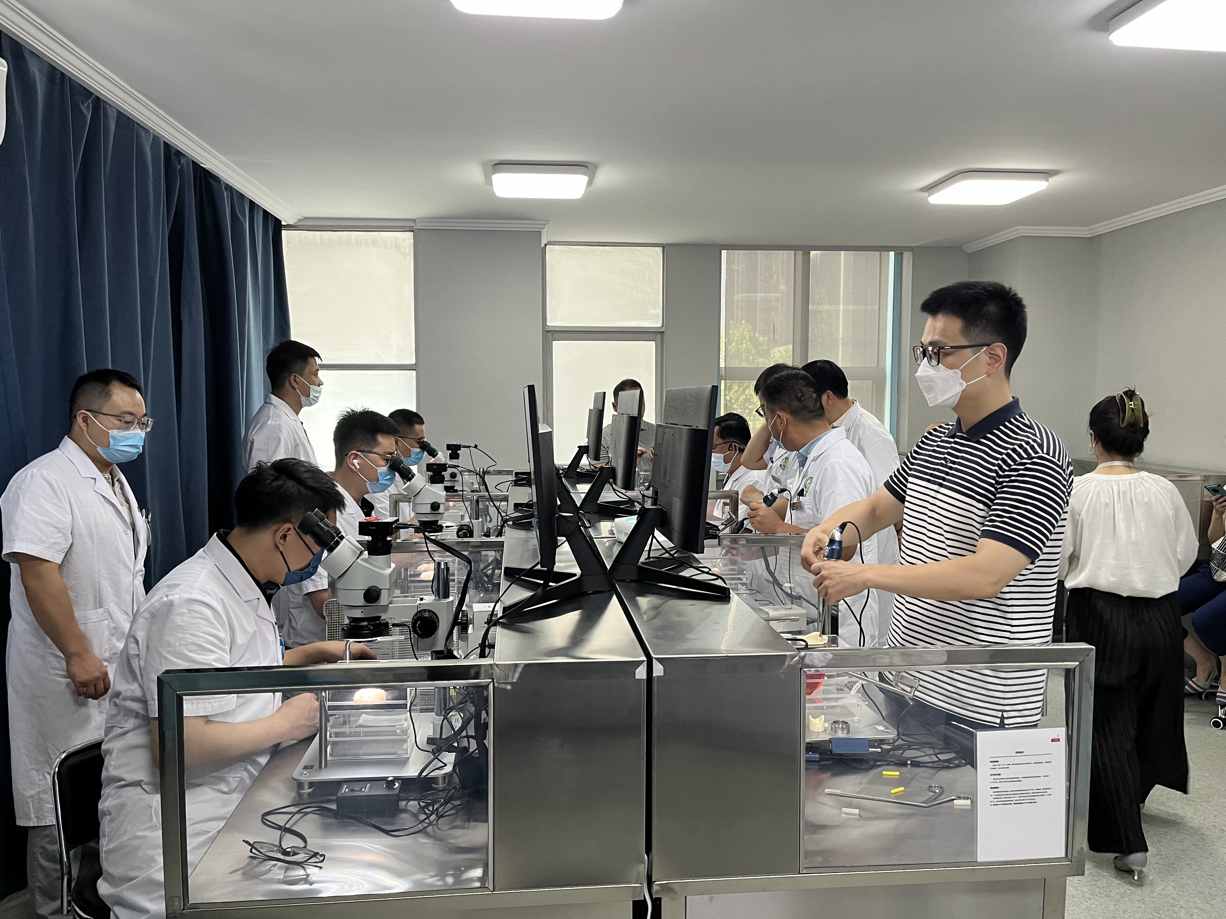 Hotry College News|The first neurosurgery microscopy skills training base in the northwest of HOTRY College settled in Xi'an Daxing Hospital