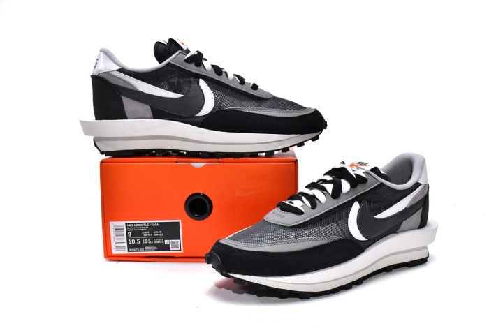 Reps Sneakers Sacai x Nike LDV Waffle Black BV0073-001