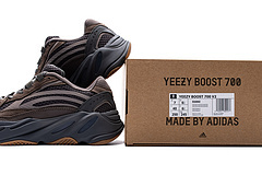 Reps Sneakers Adidas Yeezy Boost 700 V2 “Geode” EG6860