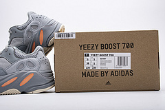 Reps Sneakers Yeezy Boost 700“Inertia” EG7597