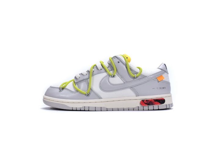Lot 8 Off White Dunk