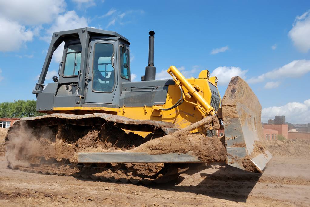 USED CONSTRUCTION MACHINERY AND VEHICLES