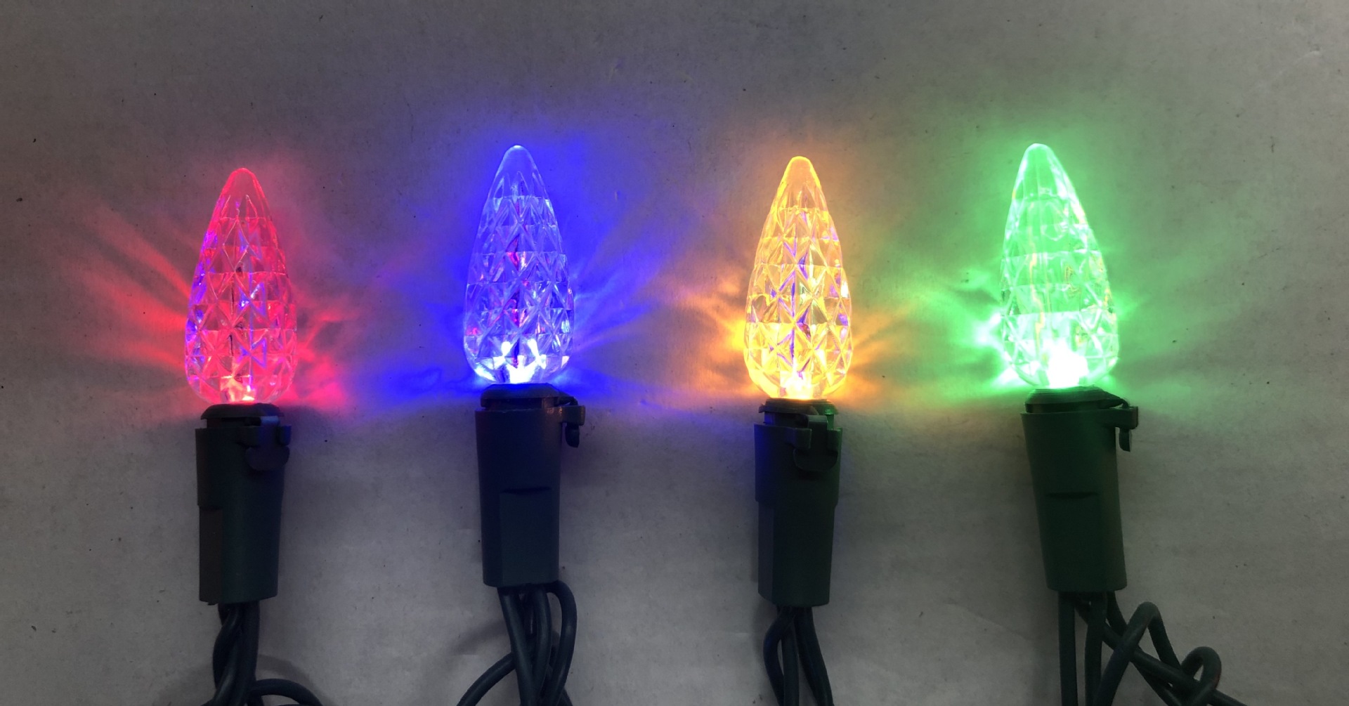 UL Listed AC120V Dual-color LED String Light 25LEDs C9 strawberry with 8 functions Christmas Decoration Lights