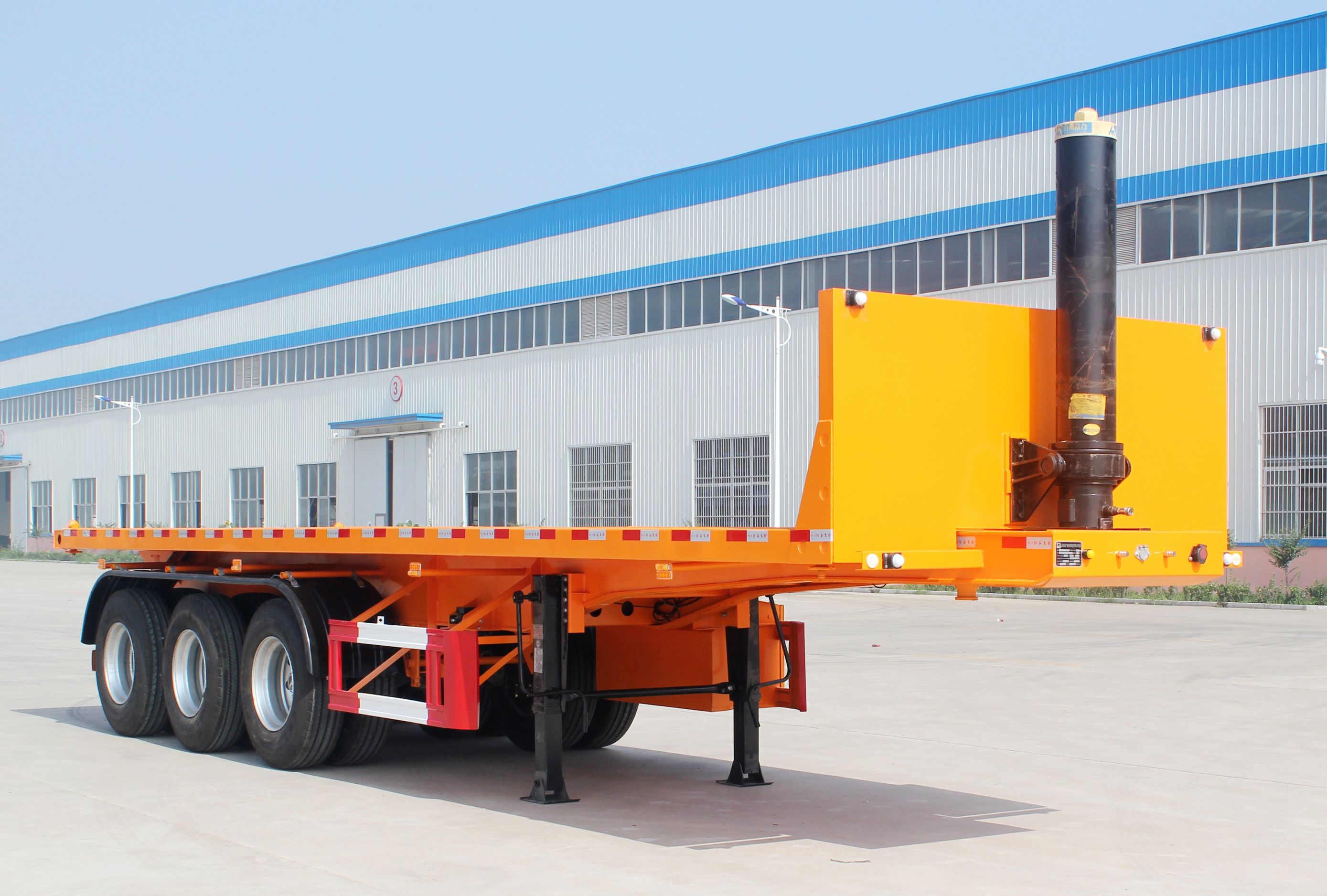 Export Preferred: Liangshan 3-axle 40-foot container dump semi-trailer empowers logistics in Southeast Asia