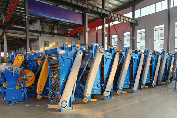 agricultural machine,Potato harvester, harvester,harvest machine