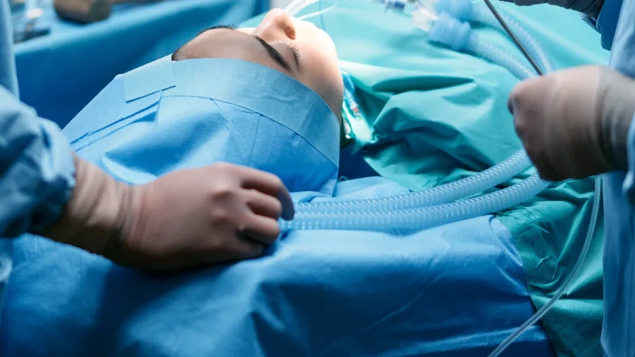 PEEK Rods: The Future of Spinal Fusion in 2025