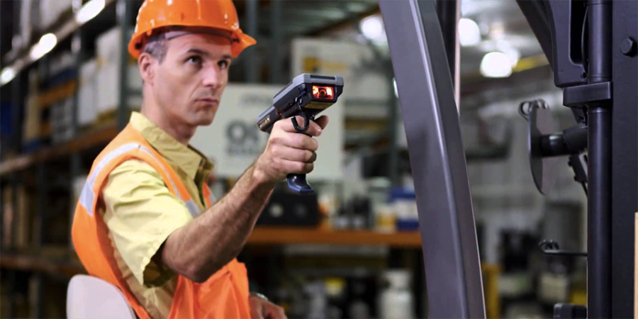 What is the Difference Between a Rugged Handheld Scanner and a Barcode Reader ?