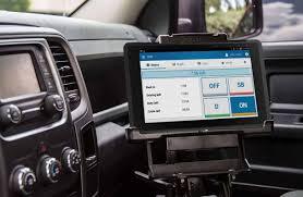 Why a Fleet Manager Should Use a Rugged Tablet for Fleet Management