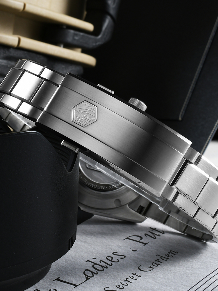 San Martin Limited Edition 39.5mm Full Luminous NH34 GMT