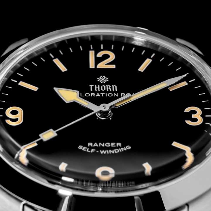 Thorn 40mm Men's Vintage Dive Watch Black/Blue Dial Sapphire Glass