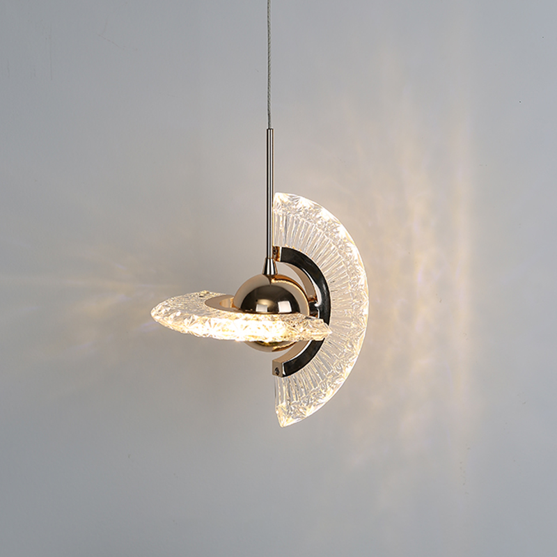 Rotating planet pendant light