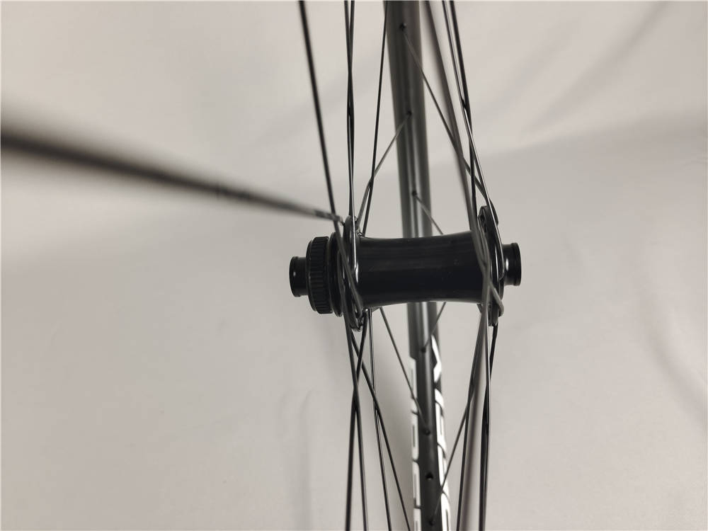 Elevate your cycling experience with the 30mm gravel bicycle wheelset 