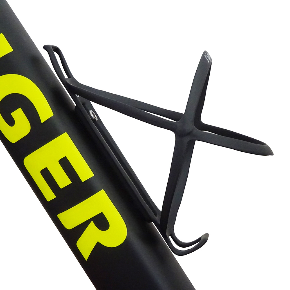 18g Lightweight Road & Mtb carbon bottle cage 18 gr Lightweight bicycle bike cycling Carbon Bottle Cage