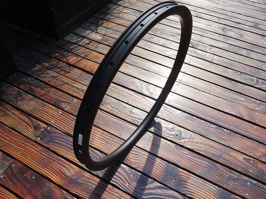 29er Endro Downhill carbon fiber bicycle rims 40mm wide TMC932 DH ( Downhill ) bike wheels carbon 29er mountain bike rims 40mm wide
