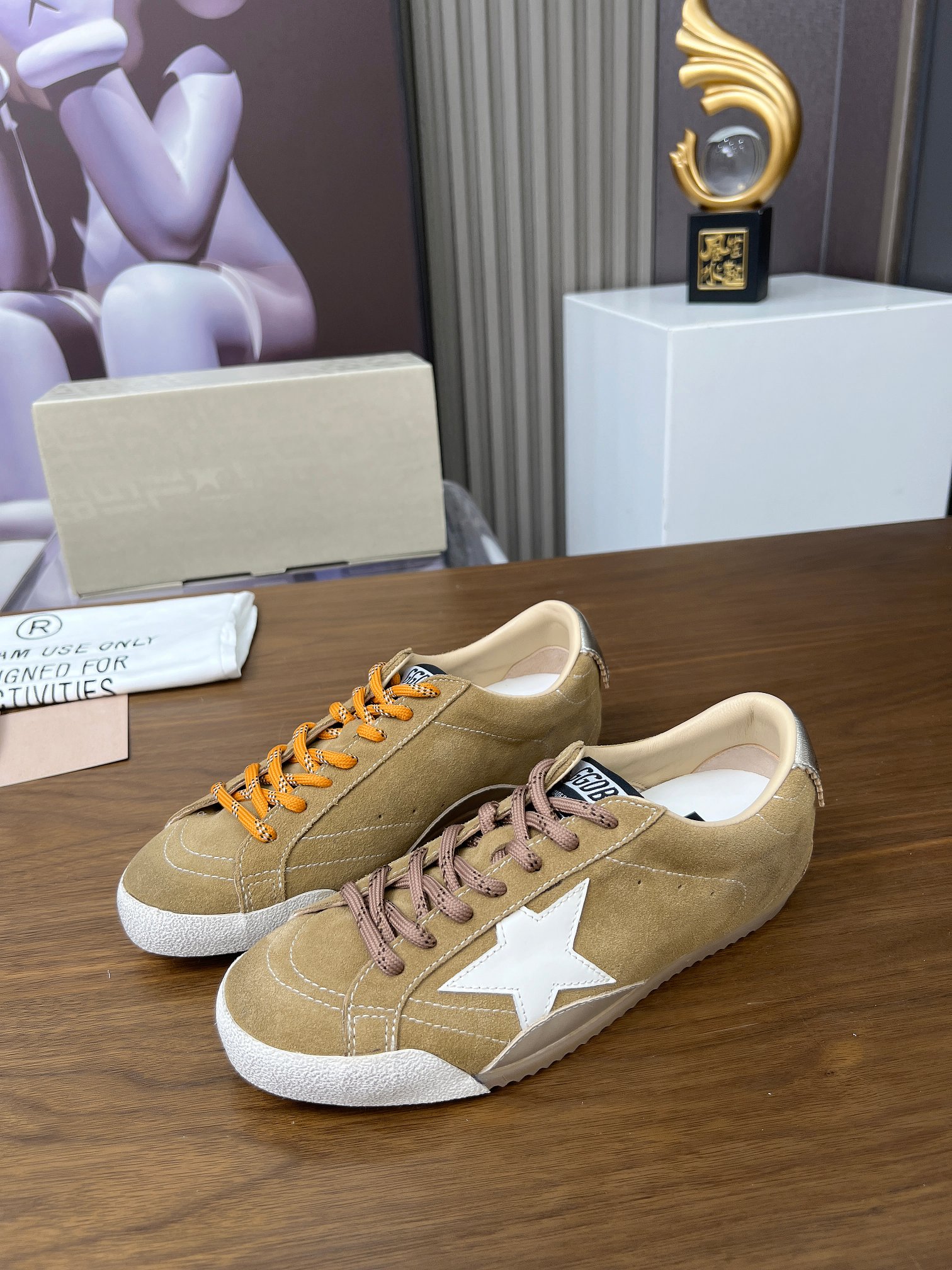 6642 GMF00922.F007393.55667 Calfskin 5TXF1803