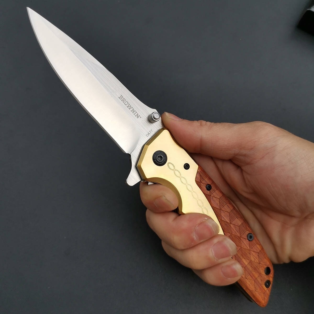 High quality pocket knives, Automatic Knives, OTF Knives,Folding Knives,Balisong Knives,Fixed