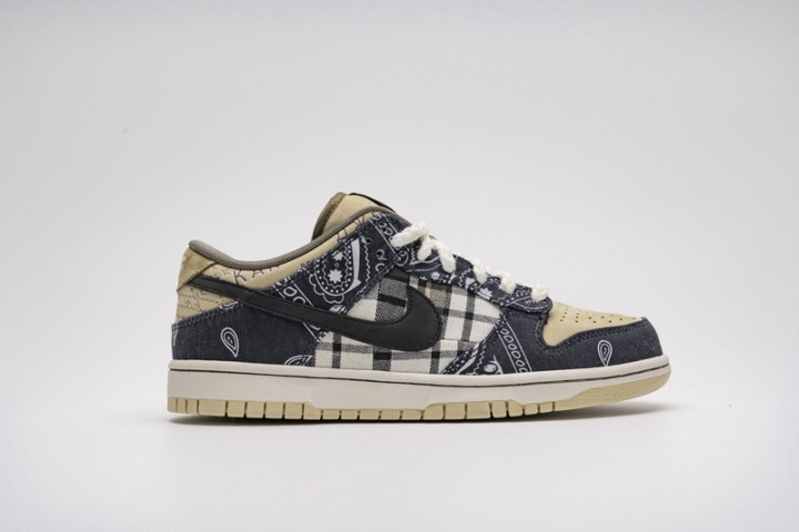 Travis dunk replica