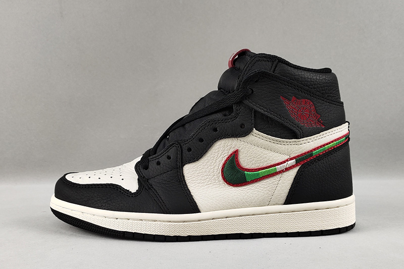 page left log exclusive Air Jordan 1 Mid that comes Mid Vit Sports Illustrated (A Star Is  Born) 555088 - 015 [Budget Version] - PhyrtualShops - Pairs of These Air  Jordans in the World -